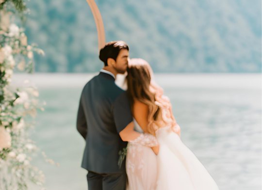 Waterfront Weddings: Celebrating Love by the Water's Edge