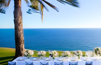 Coastal Weddings: Embracing the Splendor of the Coastline